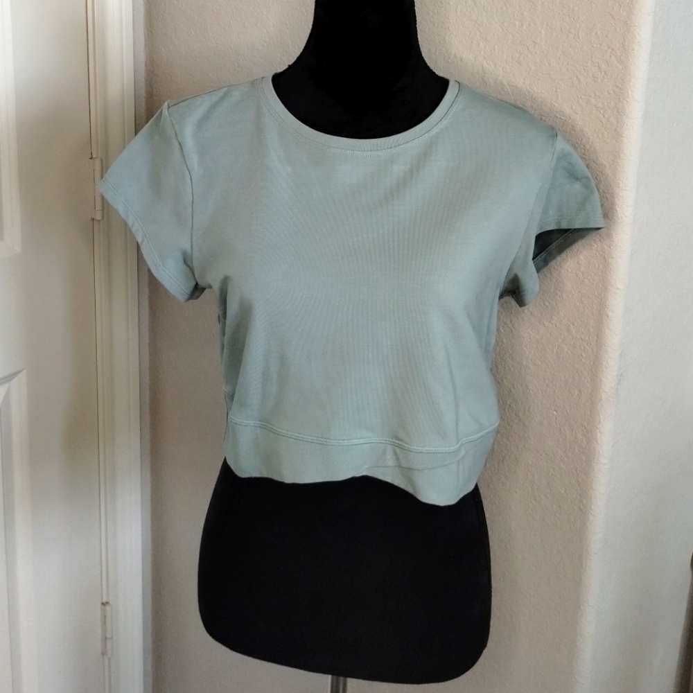 Old Navy Active Crop Top- Women's Large
